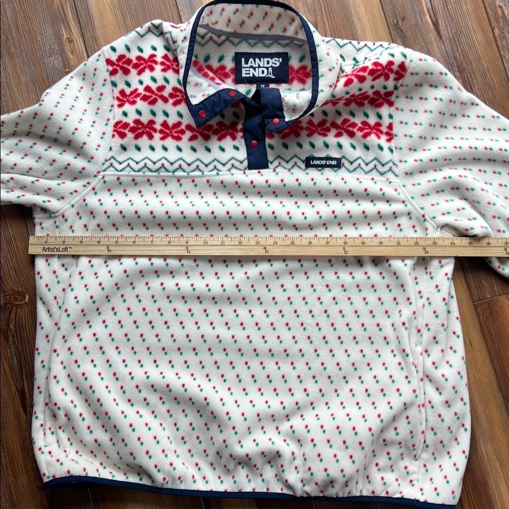 Lands' End Heritage Fleece Snap-Neck Pullover in Poinsettia Print - Picture 8 of 12